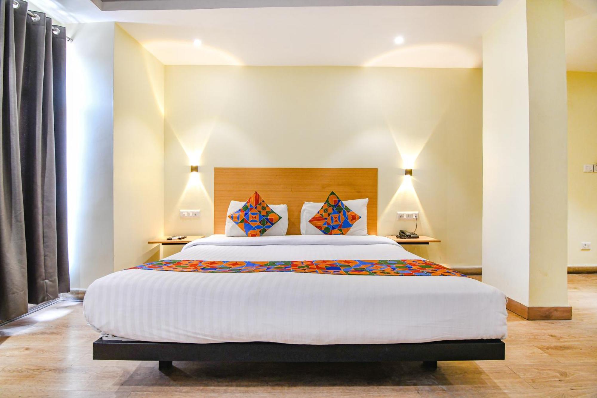 Hotel Super Townhouse Suncitel Near Kolkata Airport Dum Dum Esterno foto