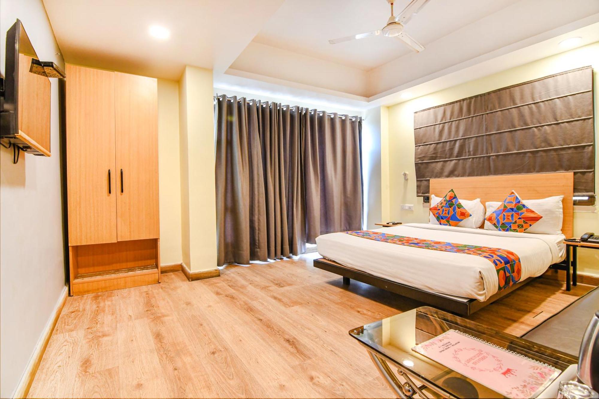 Hotel Super Townhouse Suncitel Near Kolkata Airport Dum Dum Esterno foto