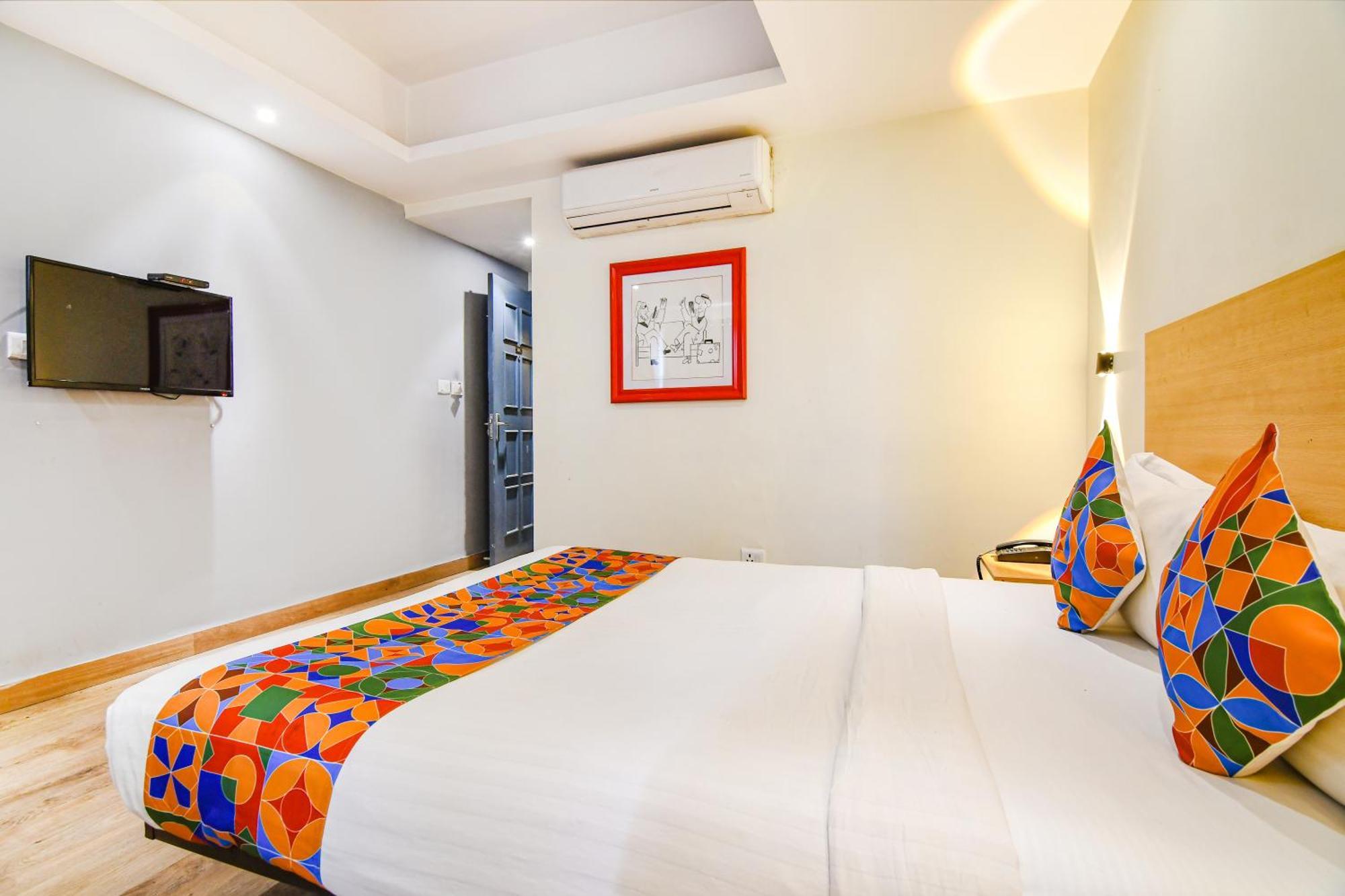 Hotel Super Townhouse Suncitel Near Kolkata Airport Dum Dum Esterno foto