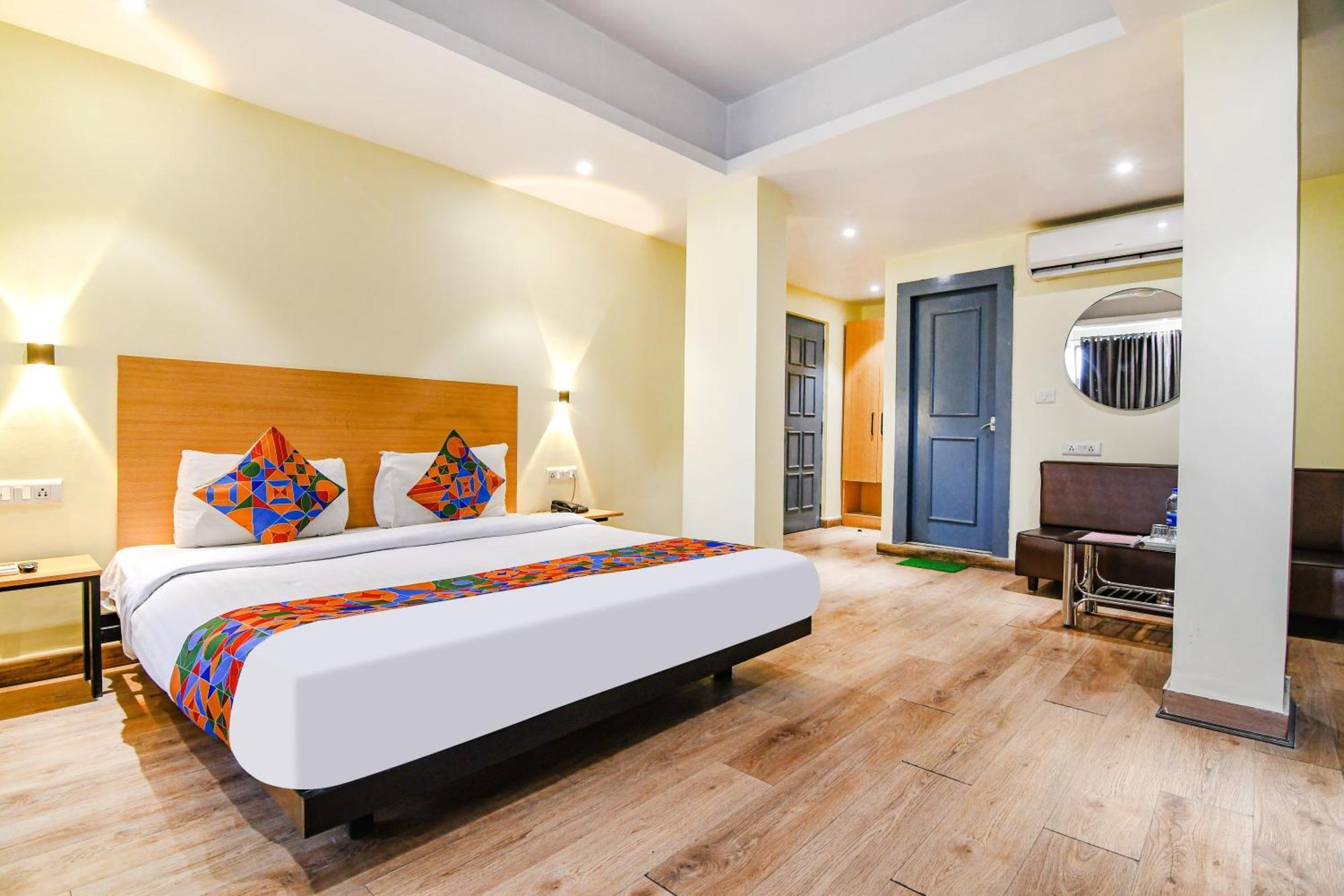 Hotel Super Townhouse Suncitel Near Kolkata Airport Dum Dum Esterno foto