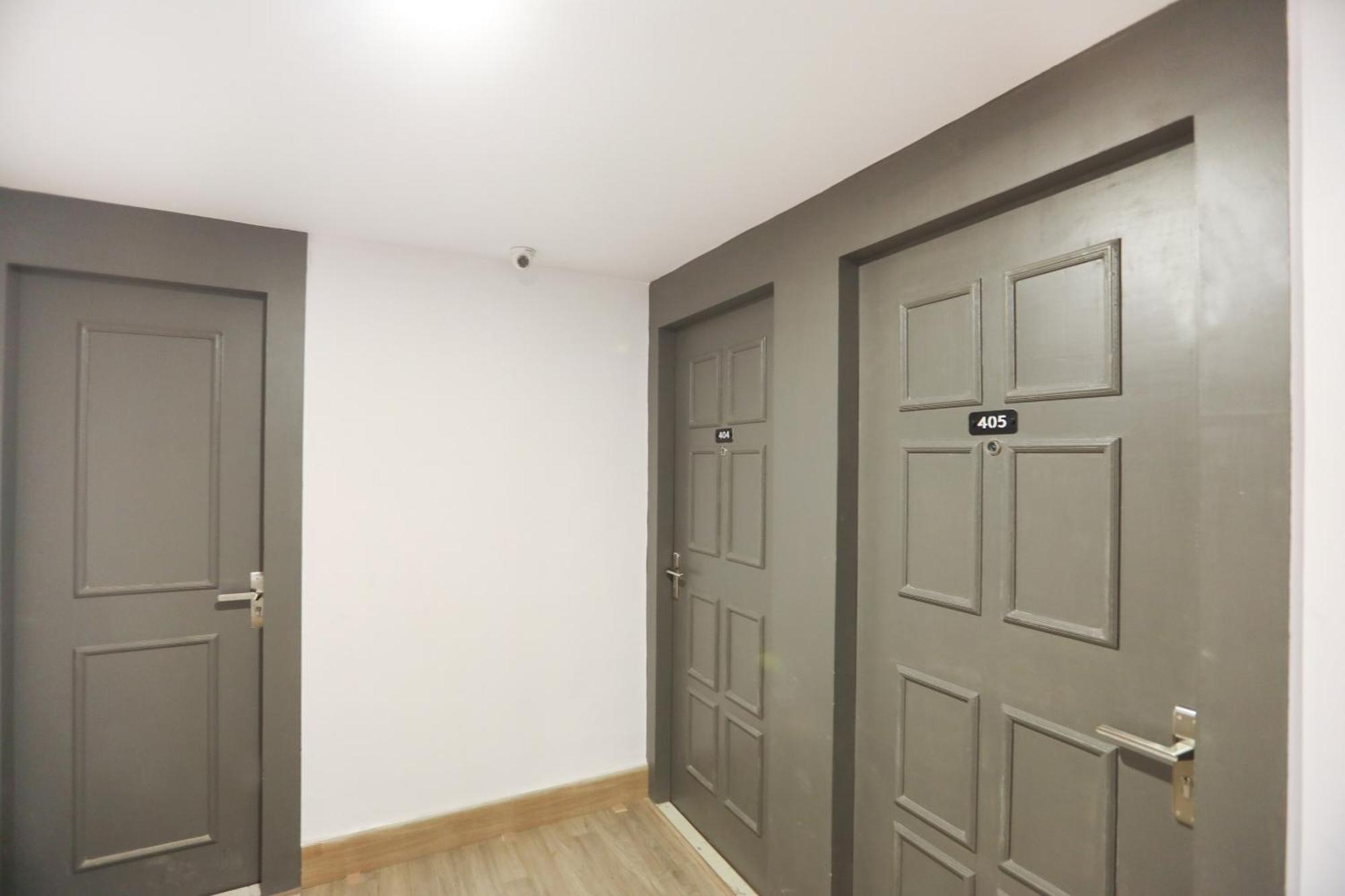 Hotel Super Townhouse Suncitel Near Kolkata Airport Dum Dum Esterno foto